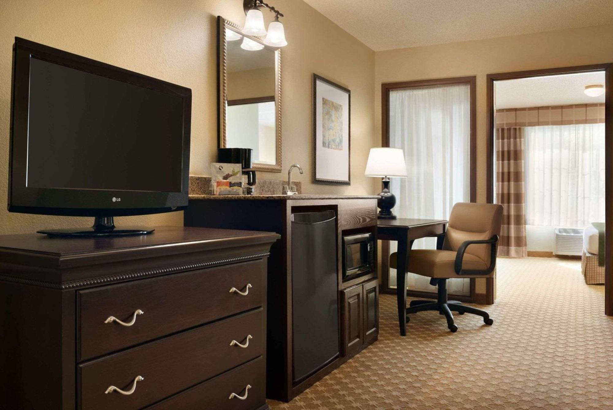 Country Inn & Suites By Radisson, Chanhassen, Mn מראה חיצוני תמונה