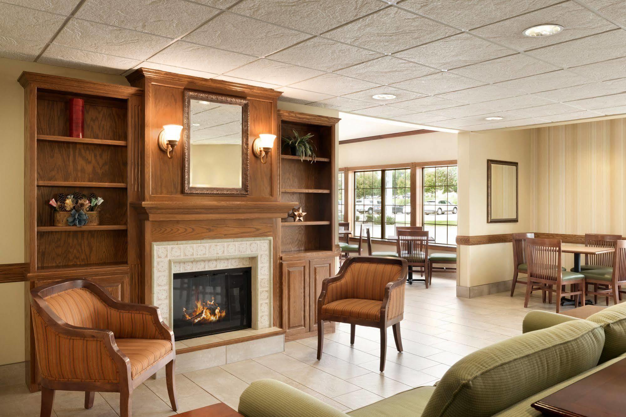 Country Inn & Suites By Radisson, Chanhassen, Mn מראה חיצוני תמונה