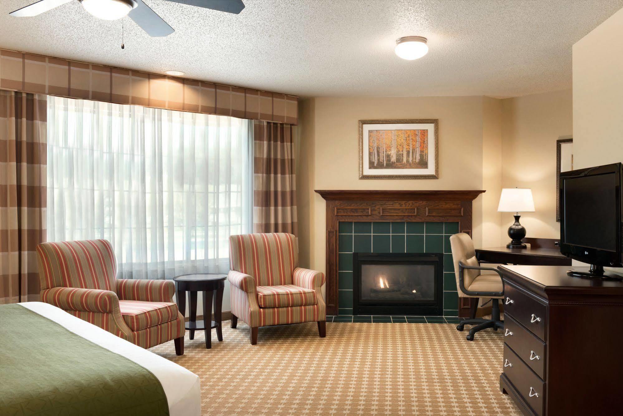 Country Inn & Suites By Radisson, Chanhassen, Mn מראה חיצוני תמונה